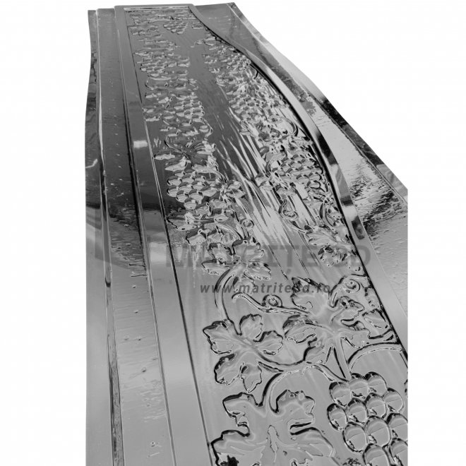 Matrita Gard, Struguri, Partea de sus terminatia  200x50x4cm
